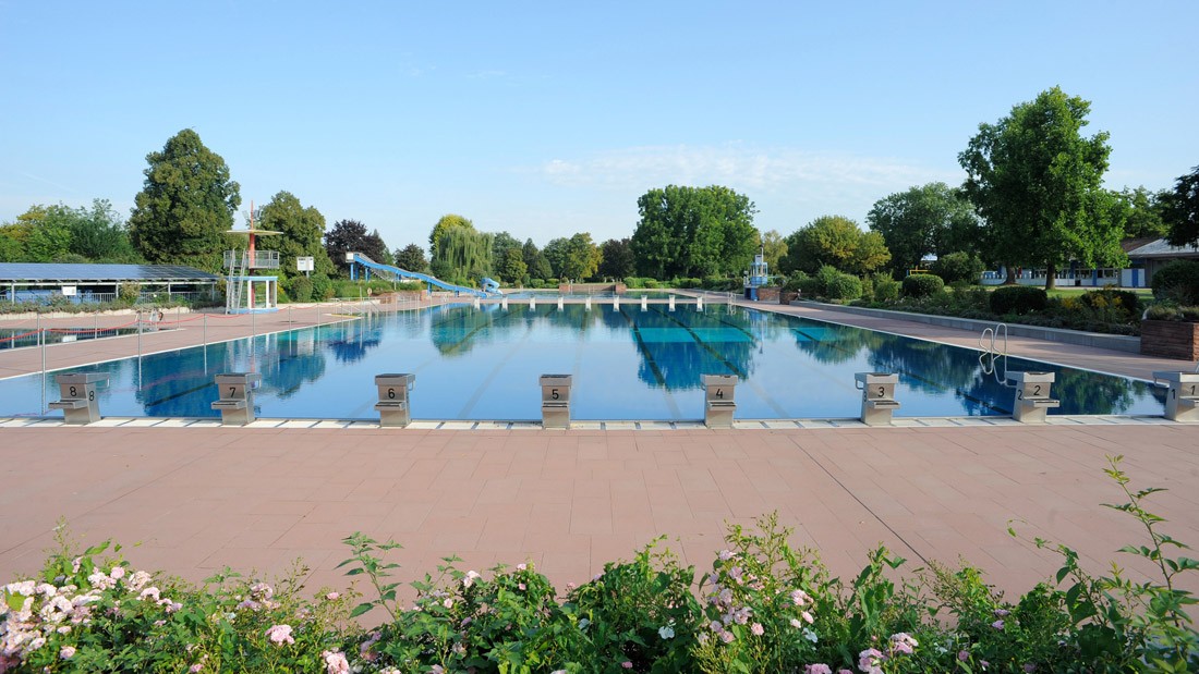 Operação sustentável de piscinas em Heidelberg